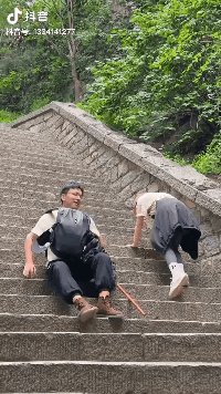 670090d9e7317.gif
